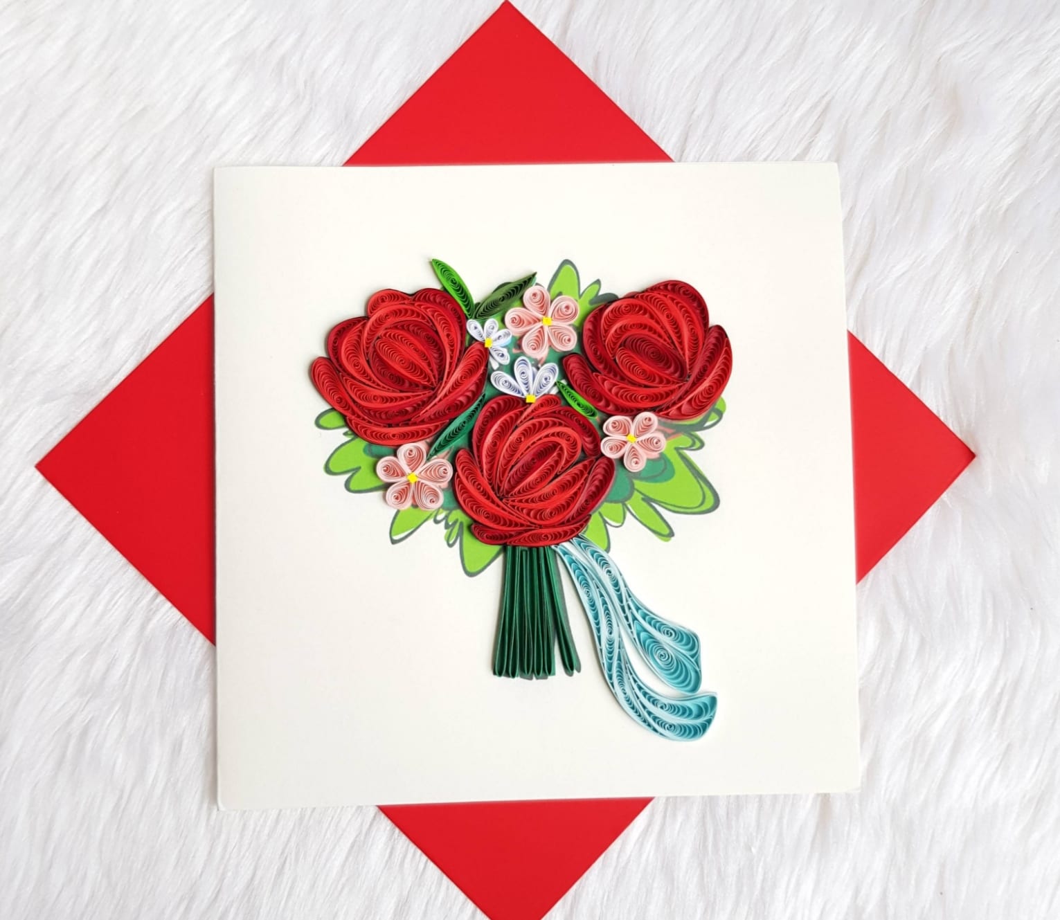 3 Quilling Red Roses Q7373